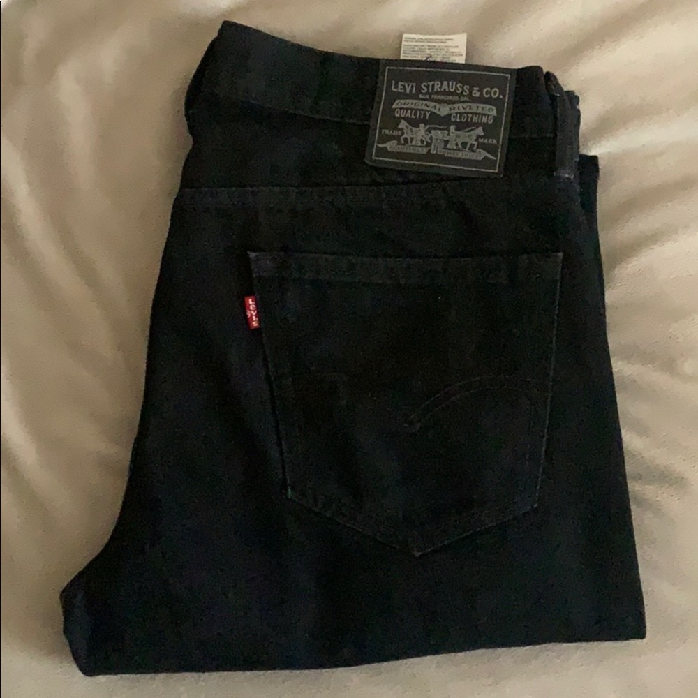 Levi Pants
